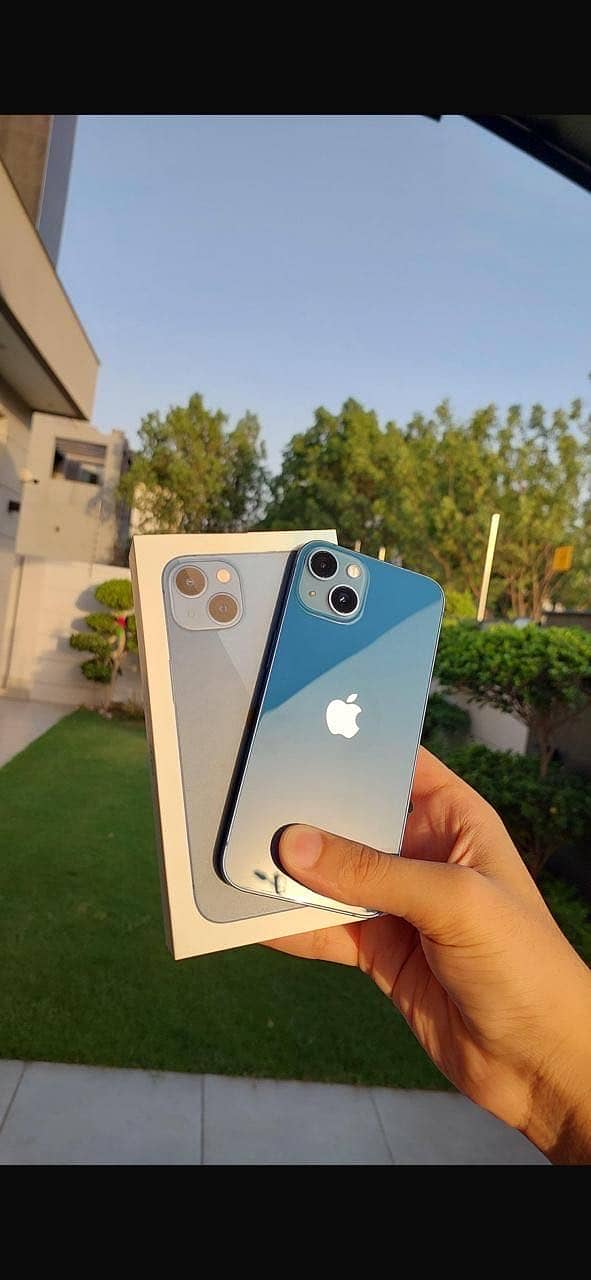 Apple iPhone 13 0