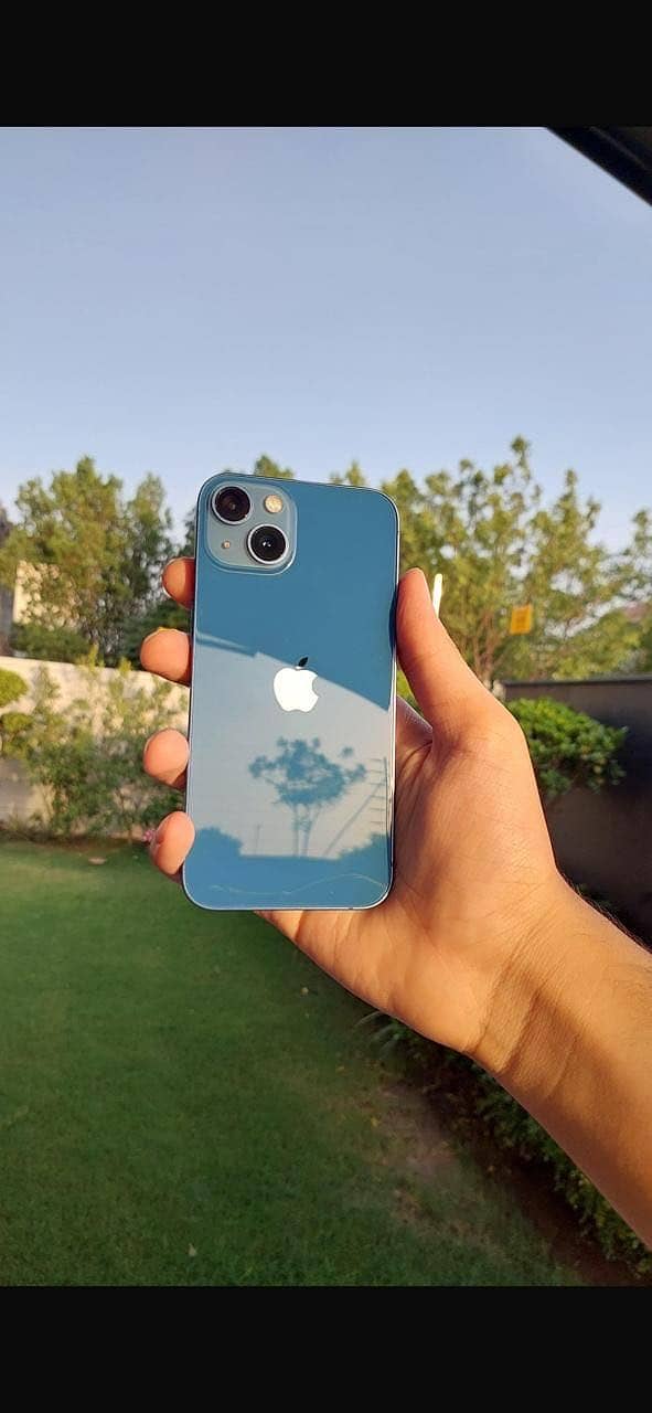 Apple iPhone 13 1