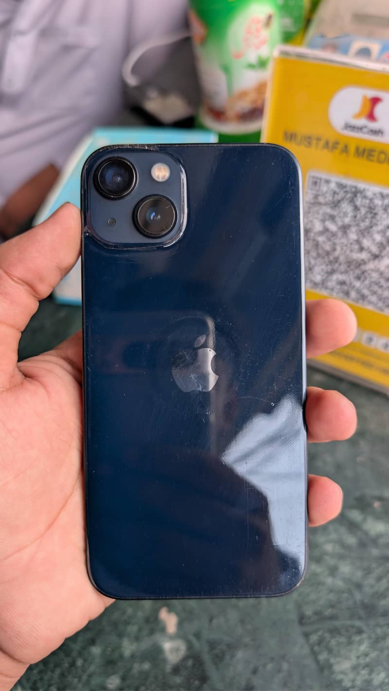 Apple iPhone 13 1