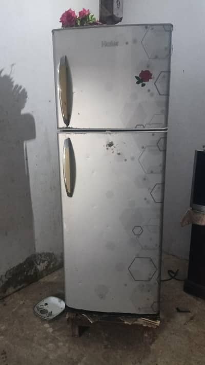 second hand refrigerator for sale