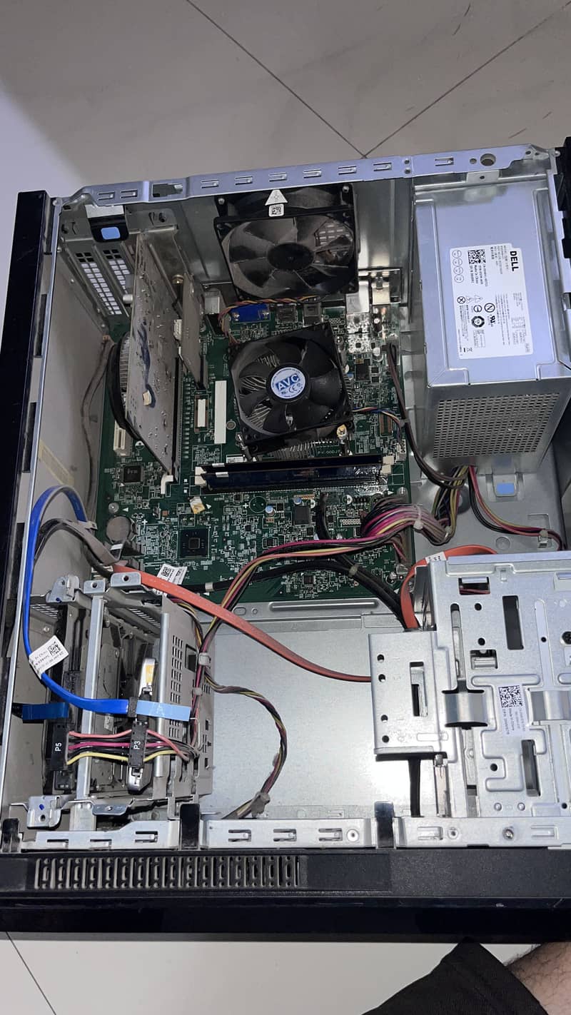 Dell Desktop 9