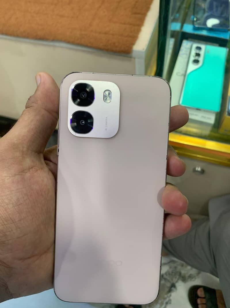 OPPO A6 5