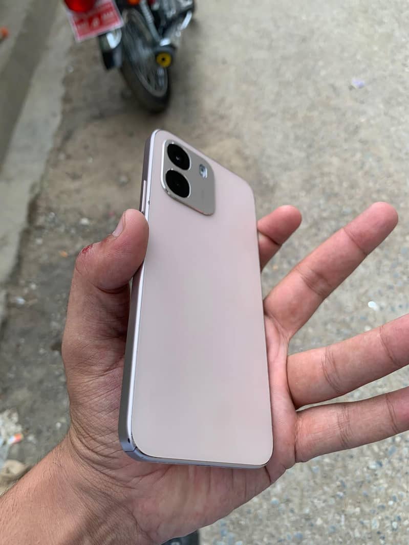 OPPO A6 6