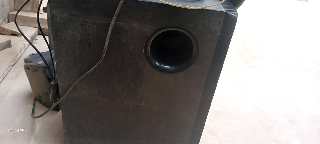 audionic woofer 10 /9 condition 1
