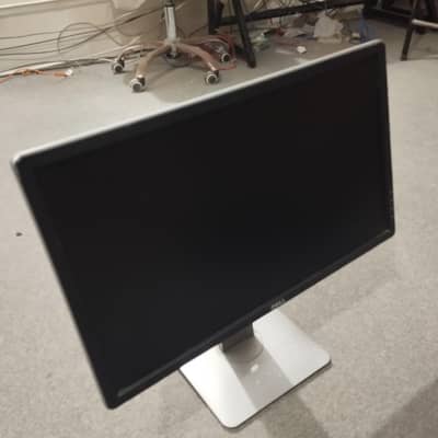 17 Inch & 20 Inch Dell LCD Monitors