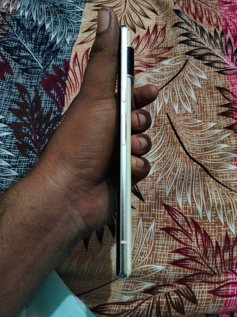Google Pixel 6 Pro 4