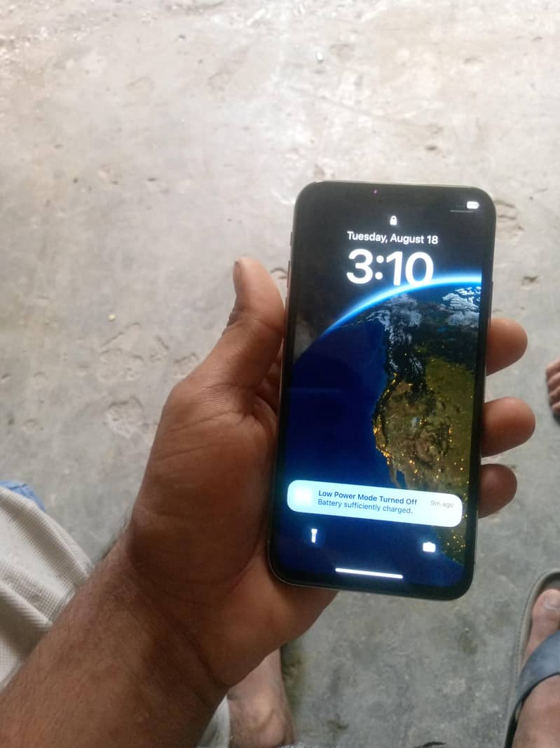 Apple iPhone X 1