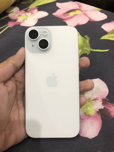 Apple iPhone 15