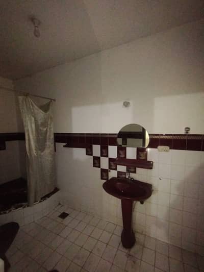 1 Kanal Ground Floor Portion for Rent in Model Town N Block