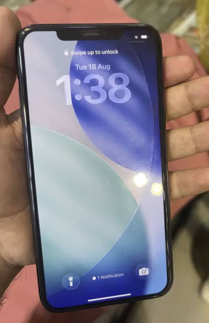 Apple iPhone 11 Pro 2