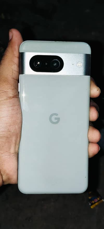 Google Pixel 8