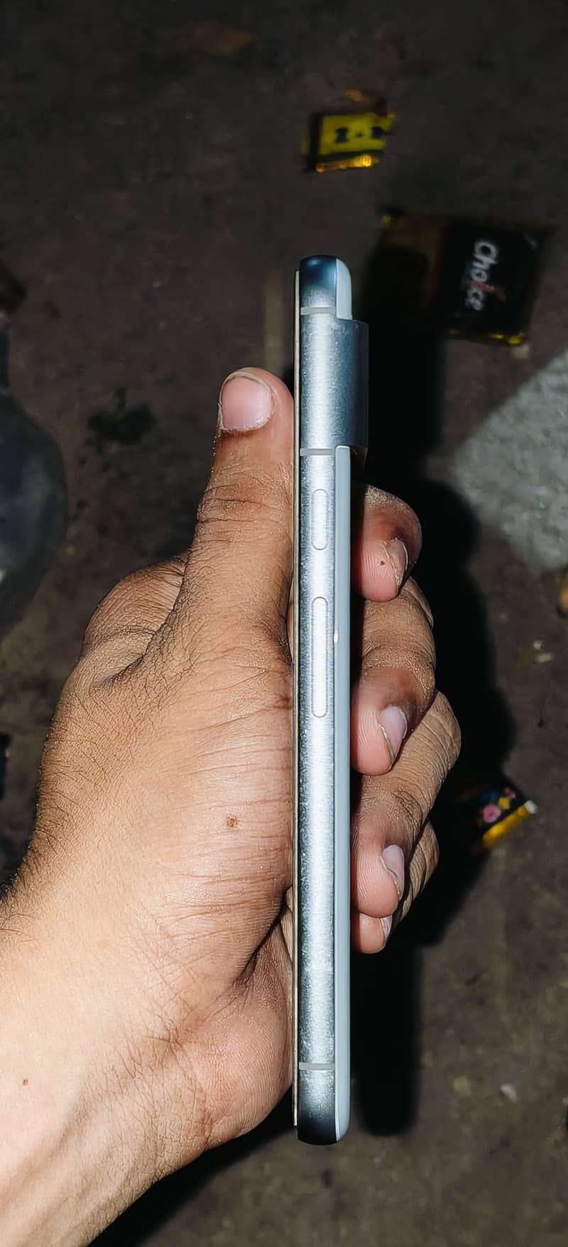 Google Pixel 8 2