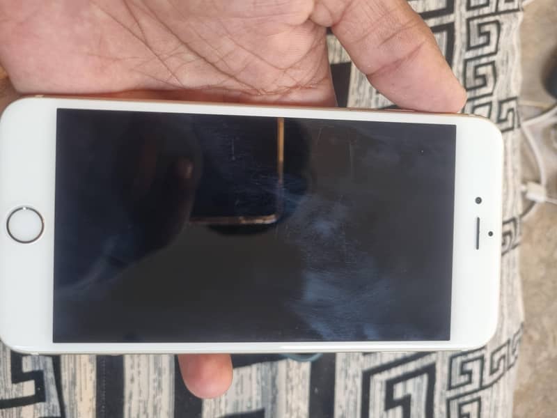 Apple iPhone 6 Plus 6
