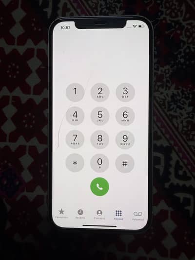 Apple iPhone 12