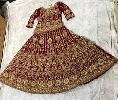 premium maroon n gold heavy Embroidery Bridal  Dress - Excellent Condi