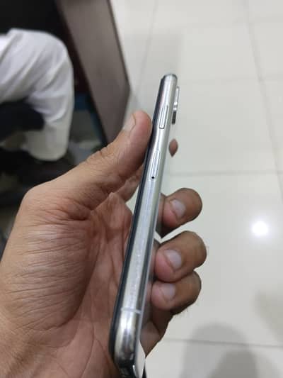 Apple iPhone X