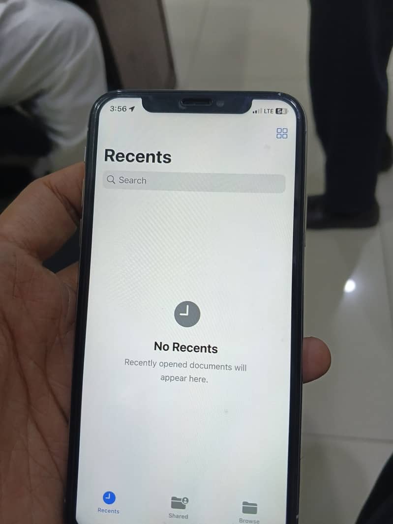 Apple iPhone X 4