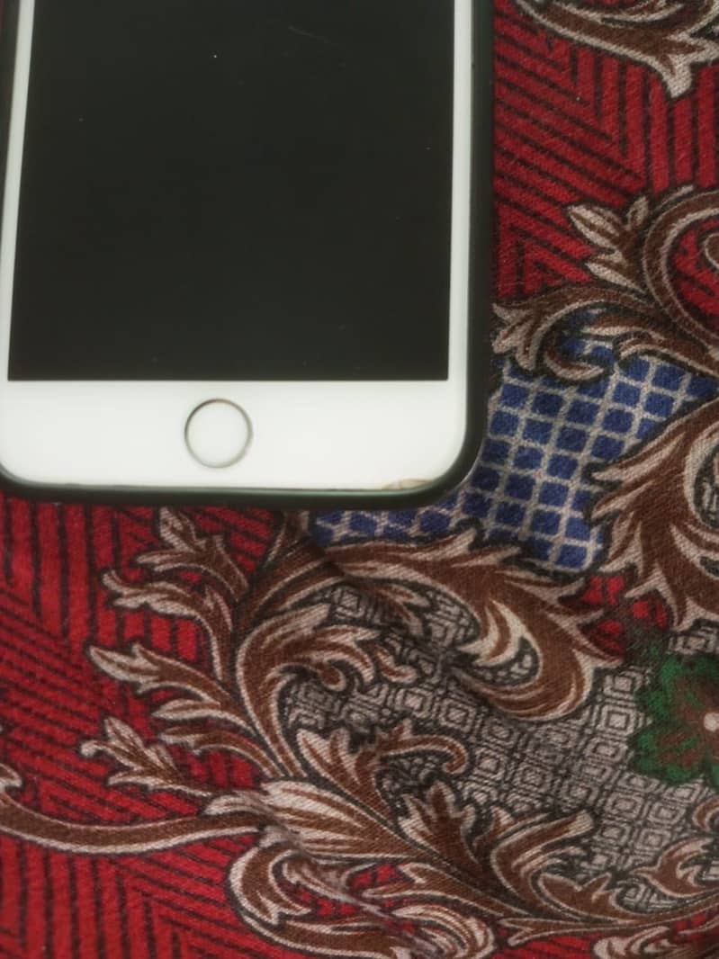 Apple iPhone 6S Plus 3