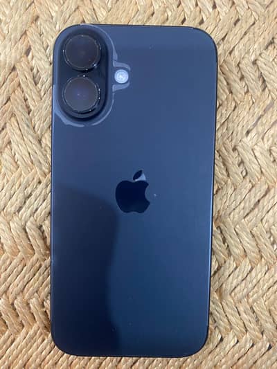 Apple iPhone 16 JV 88 Battery Health