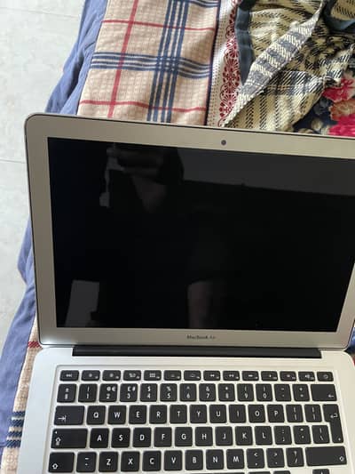 Macbook air 2014 | just ssd not working | remaining all ok