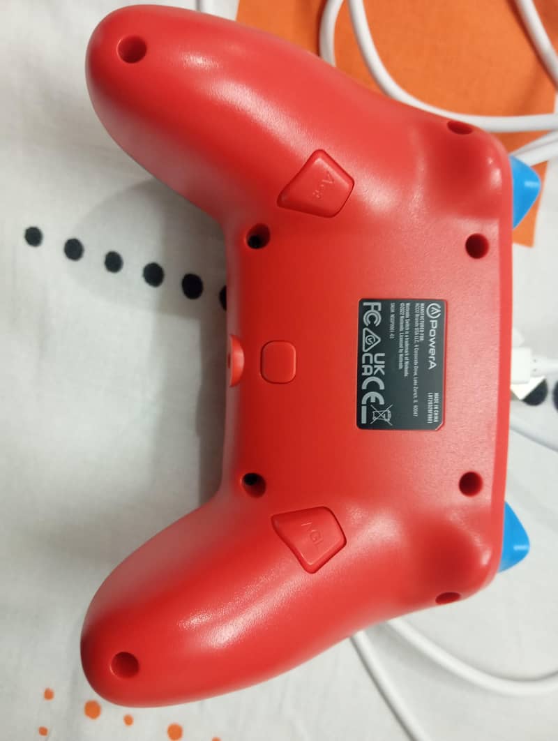 Nintendo Switch Original Controller 2