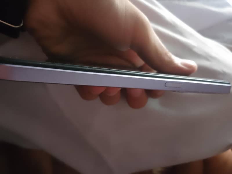 OPPO A3 Pro 3