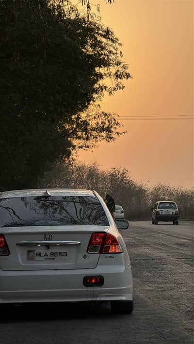 Honda Civic EXi 2004
