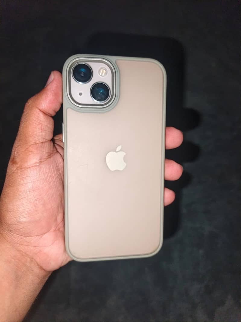 Apple iPhone 13 3