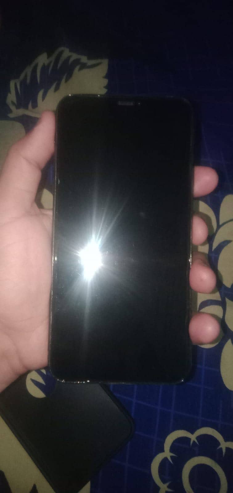 Apple iPhone 11 Pro Max 7
