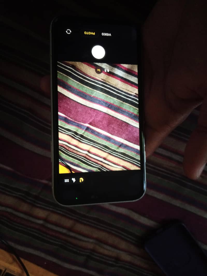 Apple iPhone 11 3