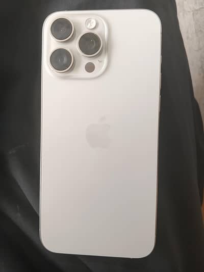 Apple iPhone 15 Pro Max
