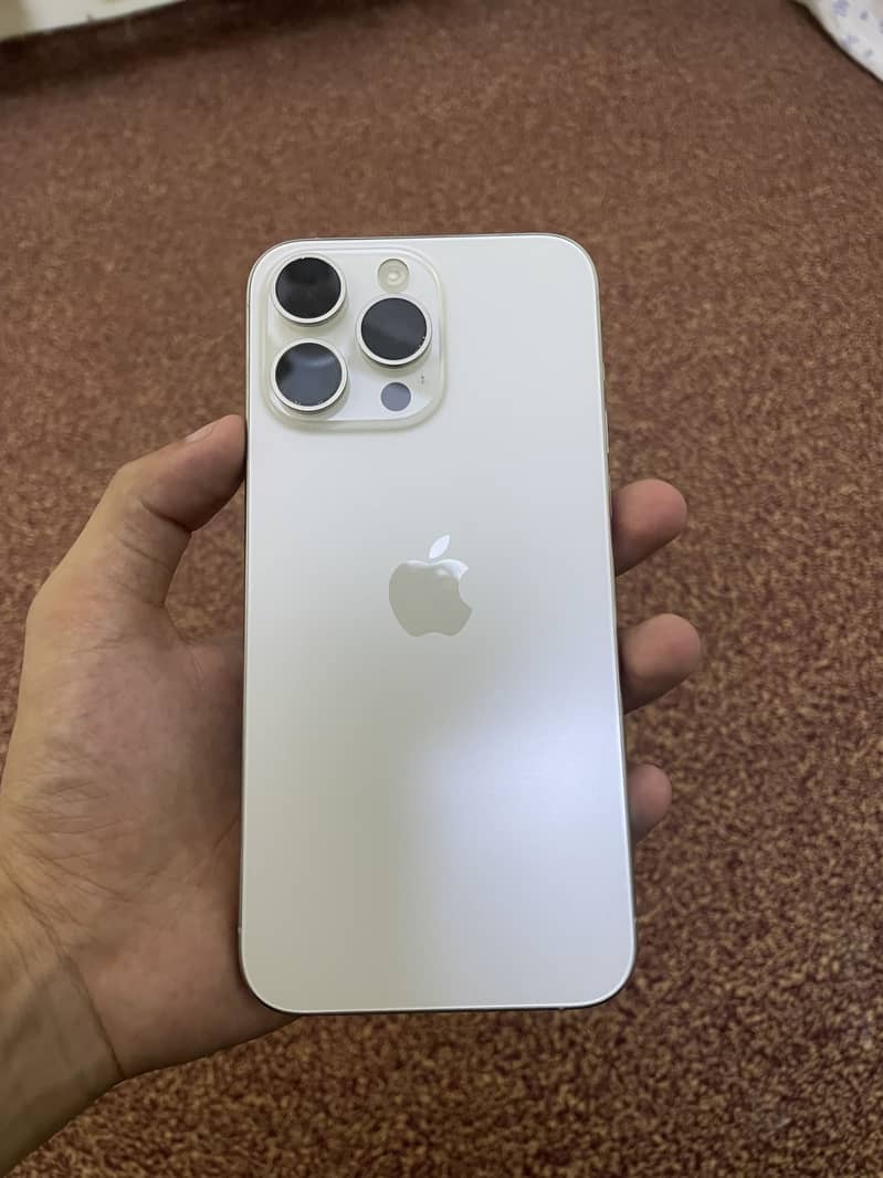 Iphone 15 pro max 0
