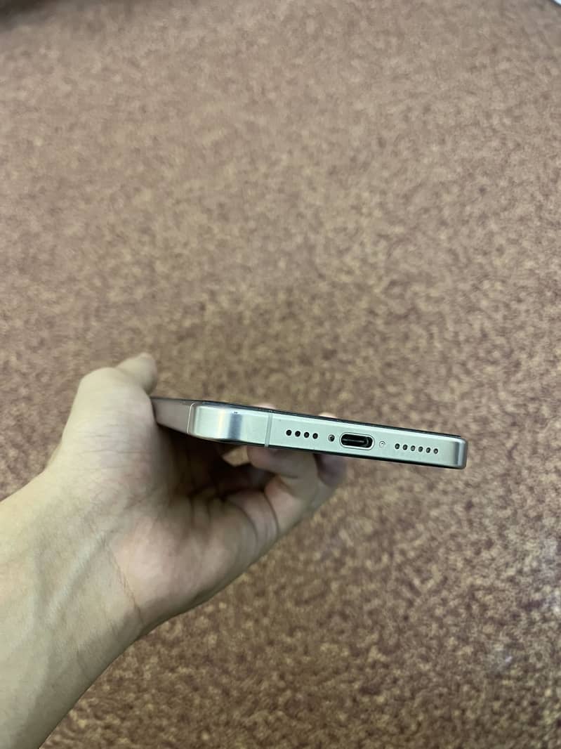 Iphone 15 pro max 2