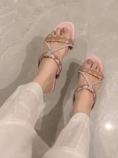 Elegant pink Rhinestone Sandals stylish & comfortable