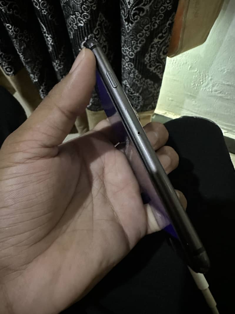 Apple iPhone 8 1