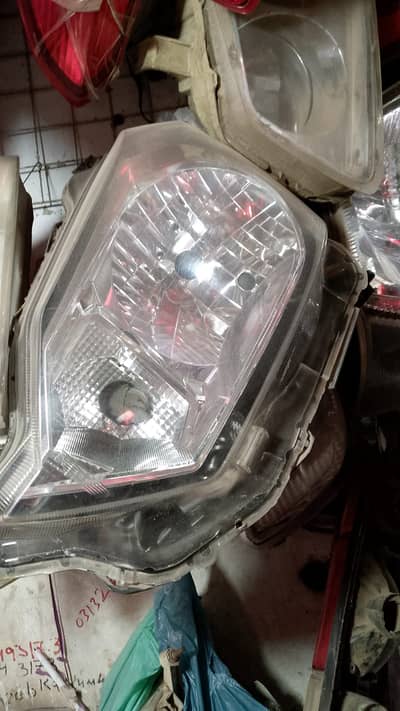 Headlights for Mira Lsa3 2020