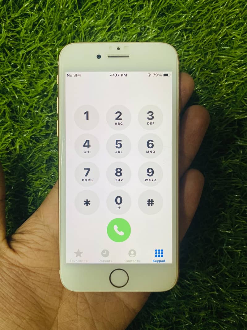 Apple iPhone 8 7