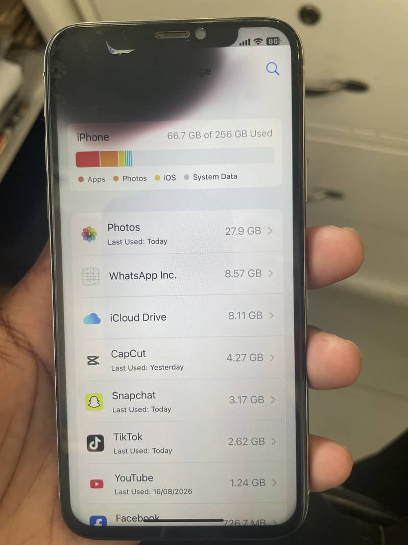 Apple iPhone X 3