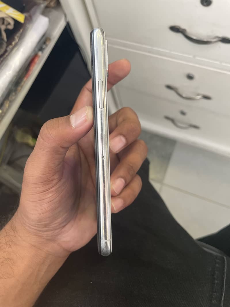 Apple iPhone X 7