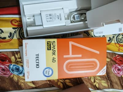 Tecno spark 40 pro plus 16 ram 256 memory totally jnwn