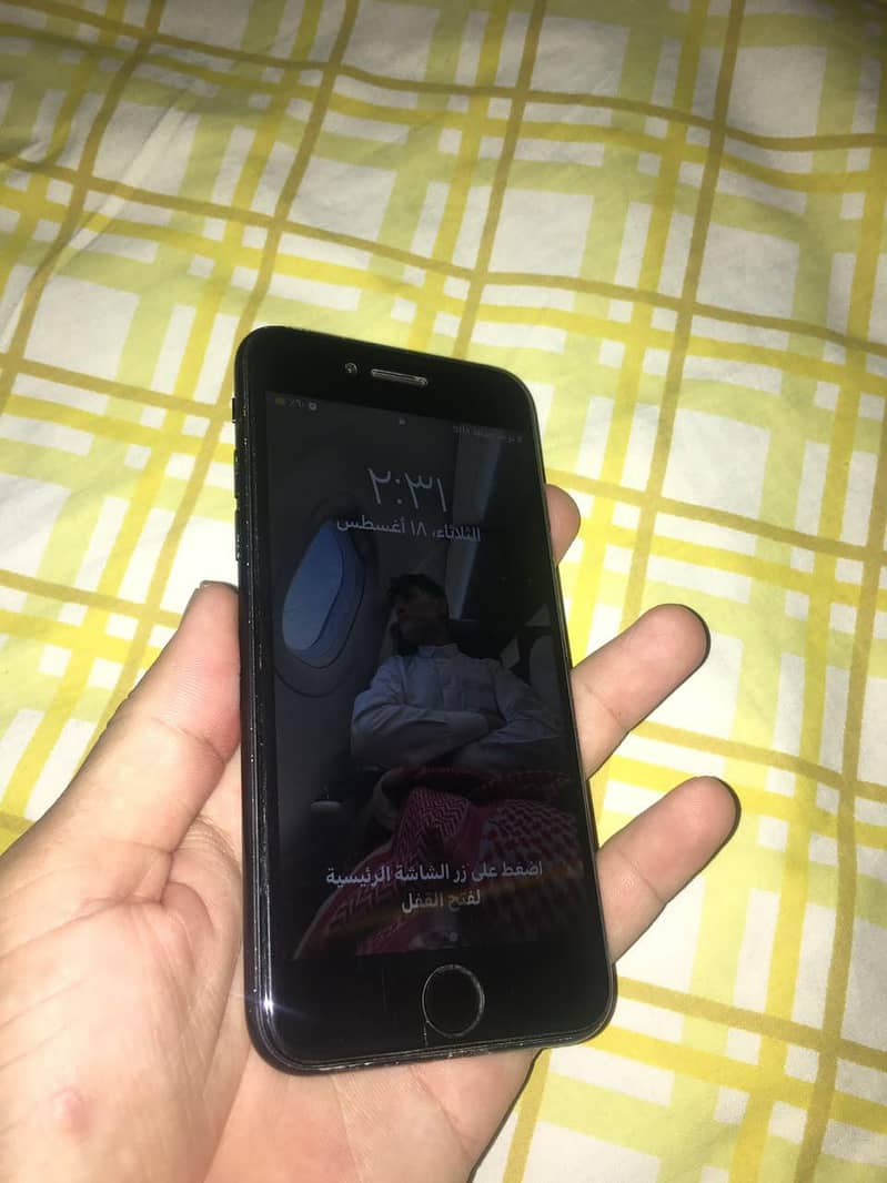Apple iPhone 7 2