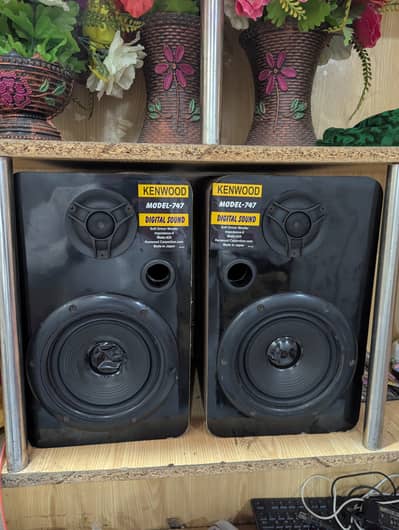BLUTOOTH NEW BASE SPEAKER FOR SALE