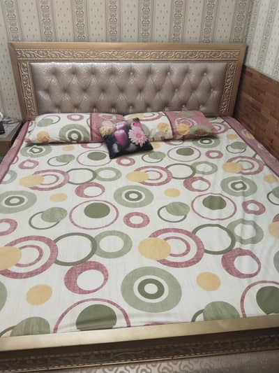 iron bed
