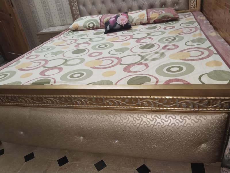 iron bed 1