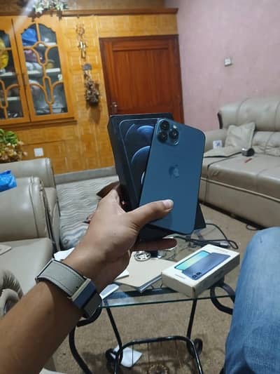 Apple iPhone 12 Pro Max