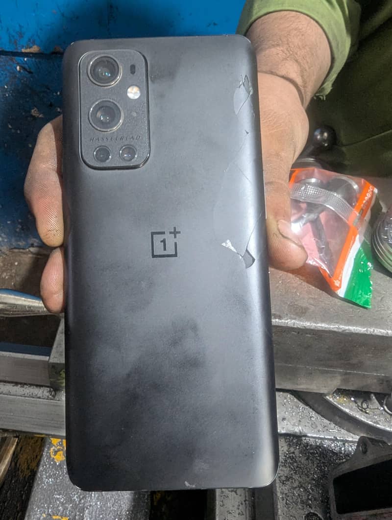 One Plus 9 Pro 3
