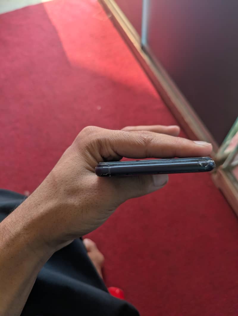 OPPO A3s 4