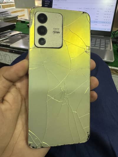 Vivo V23
