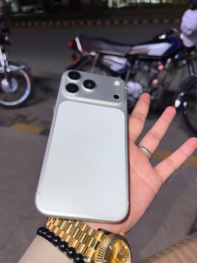 Apple iPhone 17 Pro Max
