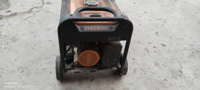 Jasco J4500 DC 3. kw generator ok condition,New 120000